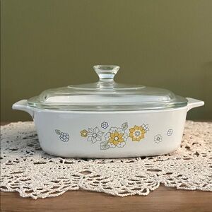 RARE corningware, floral bouquet pattern 1 QUART SIZE